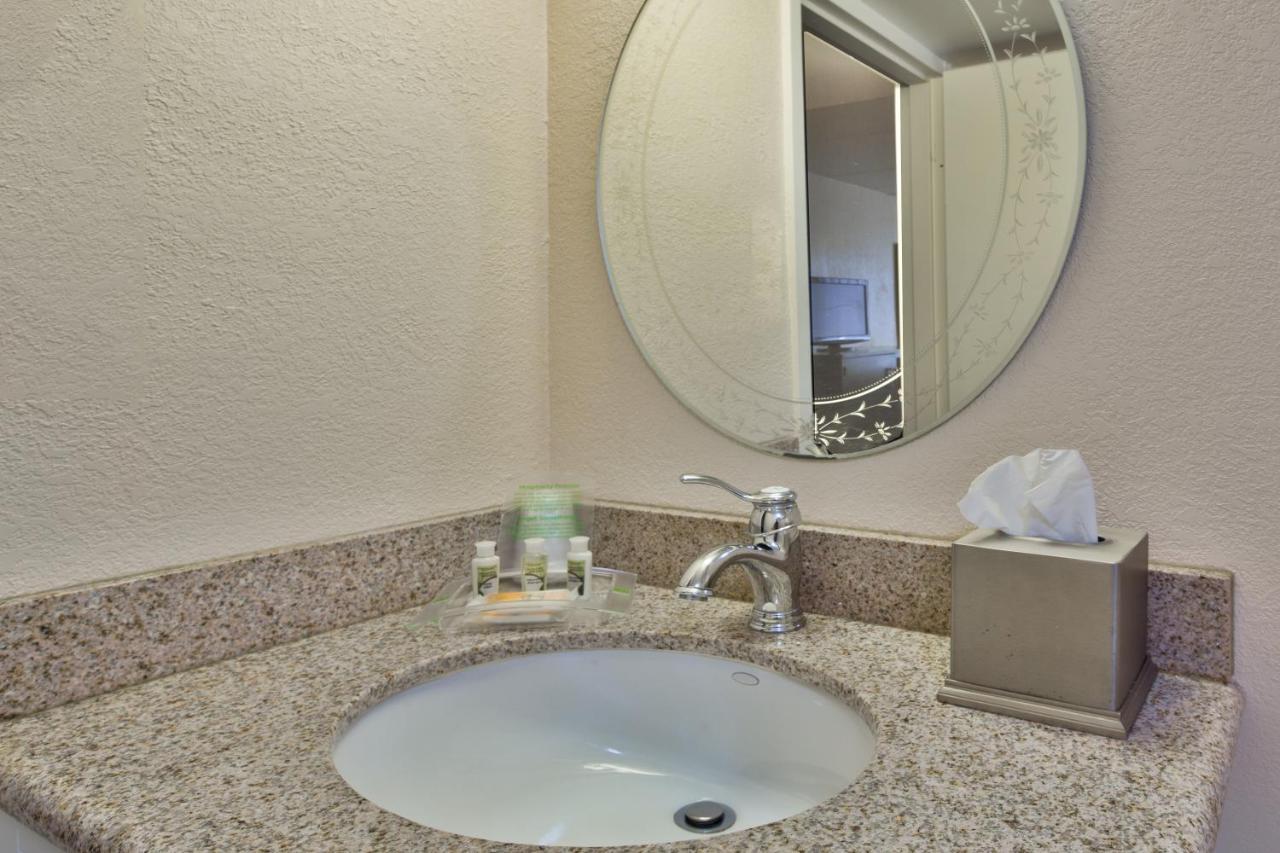 Holiday Inn Nashua, An Ihg Hotel Kültér fotó
